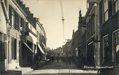 12047 Gezicht in de Herenstraat te Rhenen, uit het westen.